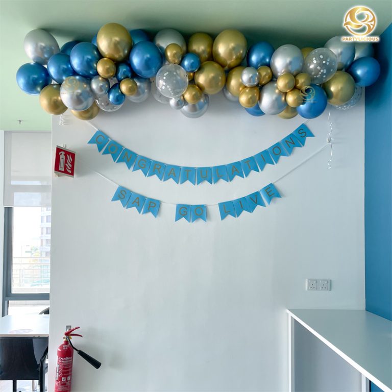 Balloon Garland Partylicious