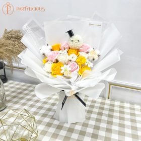 Graduation Soap Rose Bouquet