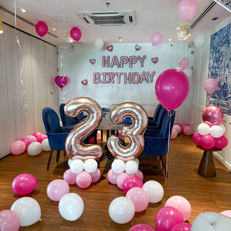 De'Parlour Decoration