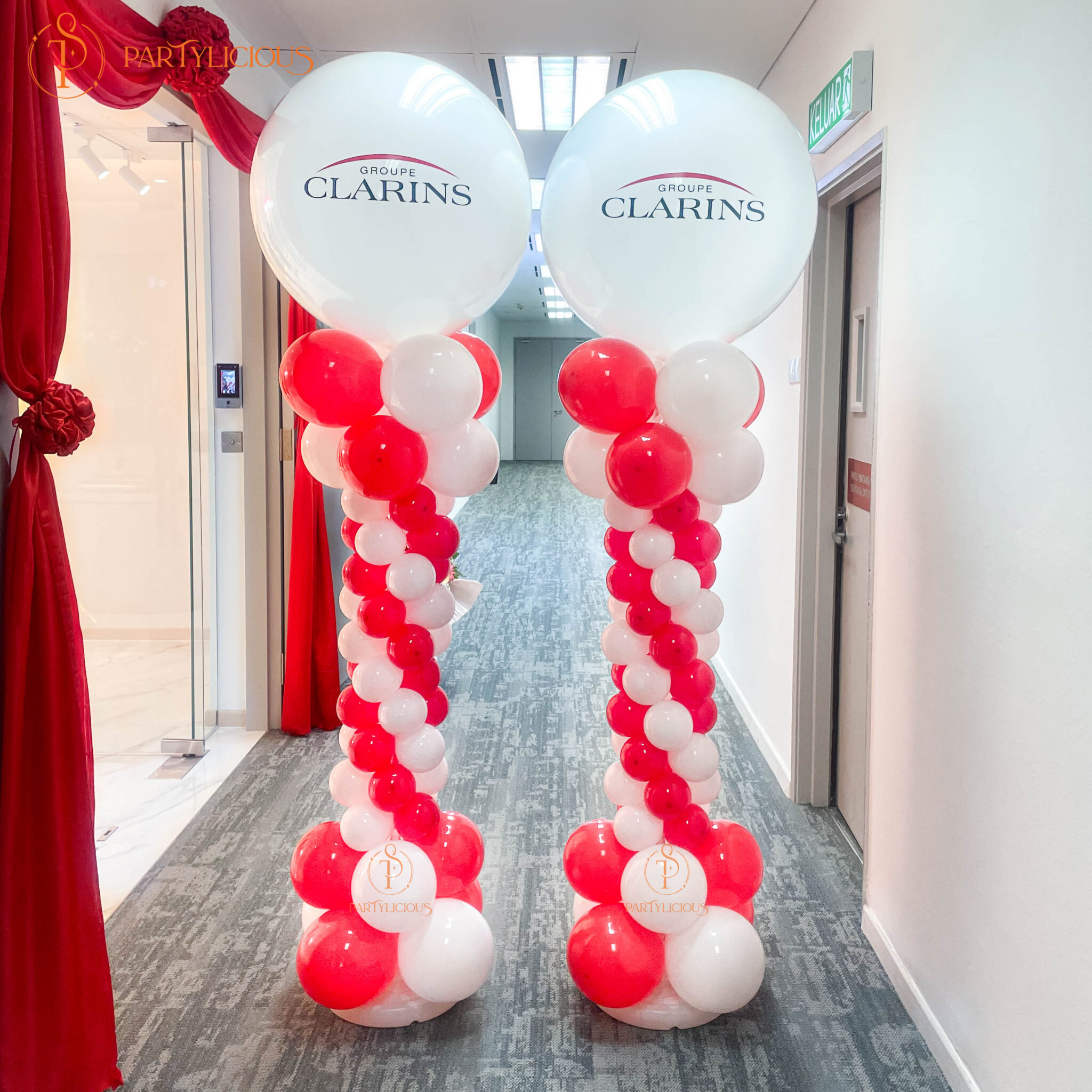 Blossom Balloon Pillar