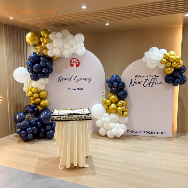 CHAGEE retail outlet balloon decoration installation in Kuala Lumpur