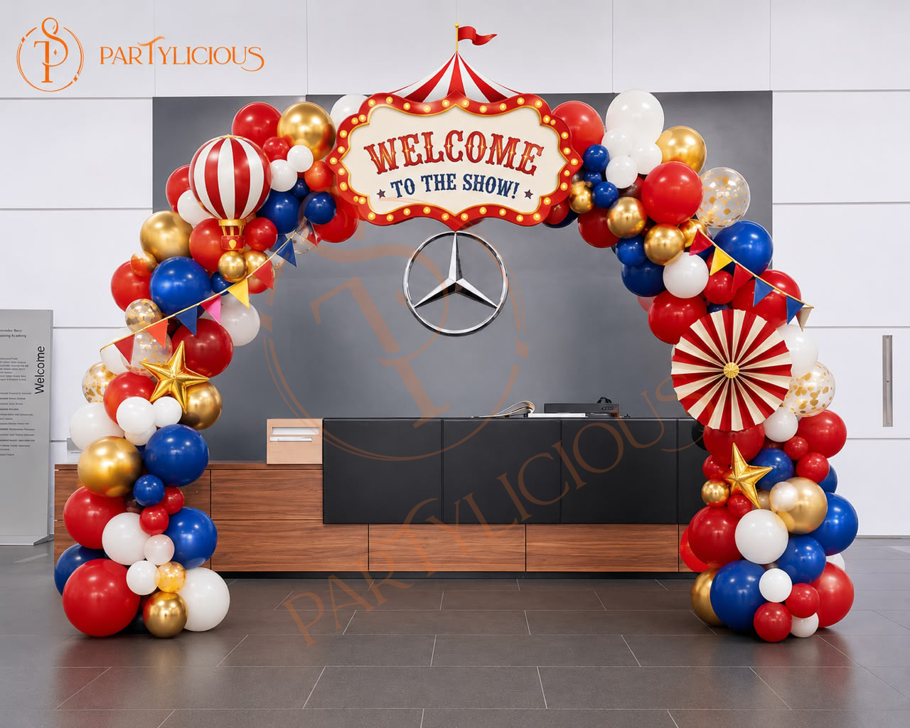 Circus Themed Balloon Arch