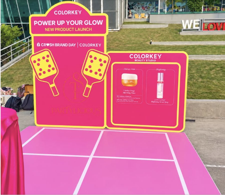 COLORKEY Pop-Up Store pickleball-themed floor sticker court by Partylicious